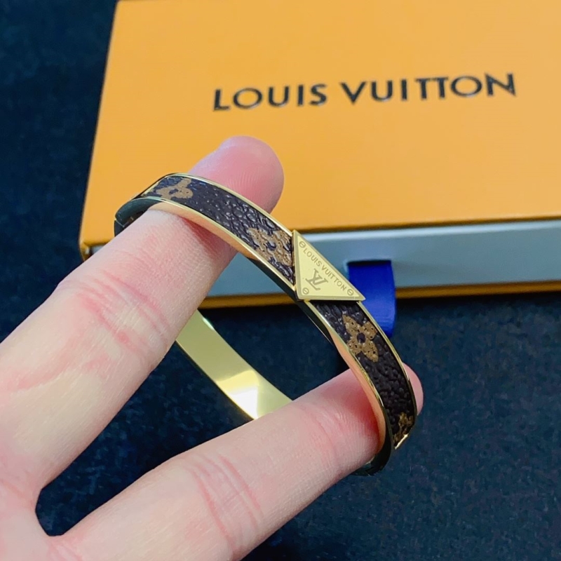 LV Bracelets